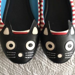 TUK Cat Flats Size 10